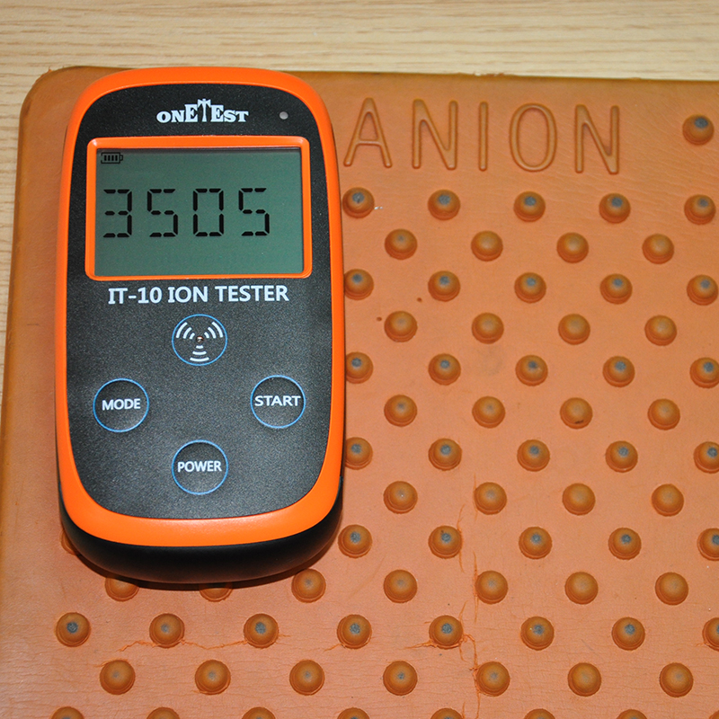 臺式it10固體負(fù)離子檢測儀